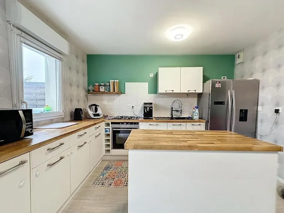 Prázdninový dům Charmante Maison Familiale Vezin-le-Coquet